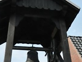 Glockenturm am Christophorushaus der Kirchengemeinde Hamburg-Schnelsen
