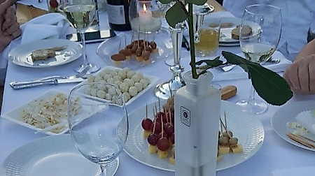 Dinner in Weiß in Bremervörde