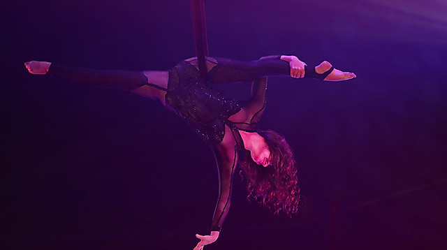 Romance - The Show  - die große Show im kleinen Zelt