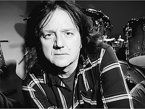 Top Priroryty Top Priroryty - Amazing Rory Gallagher Tribute Band // Guests: The Horbs