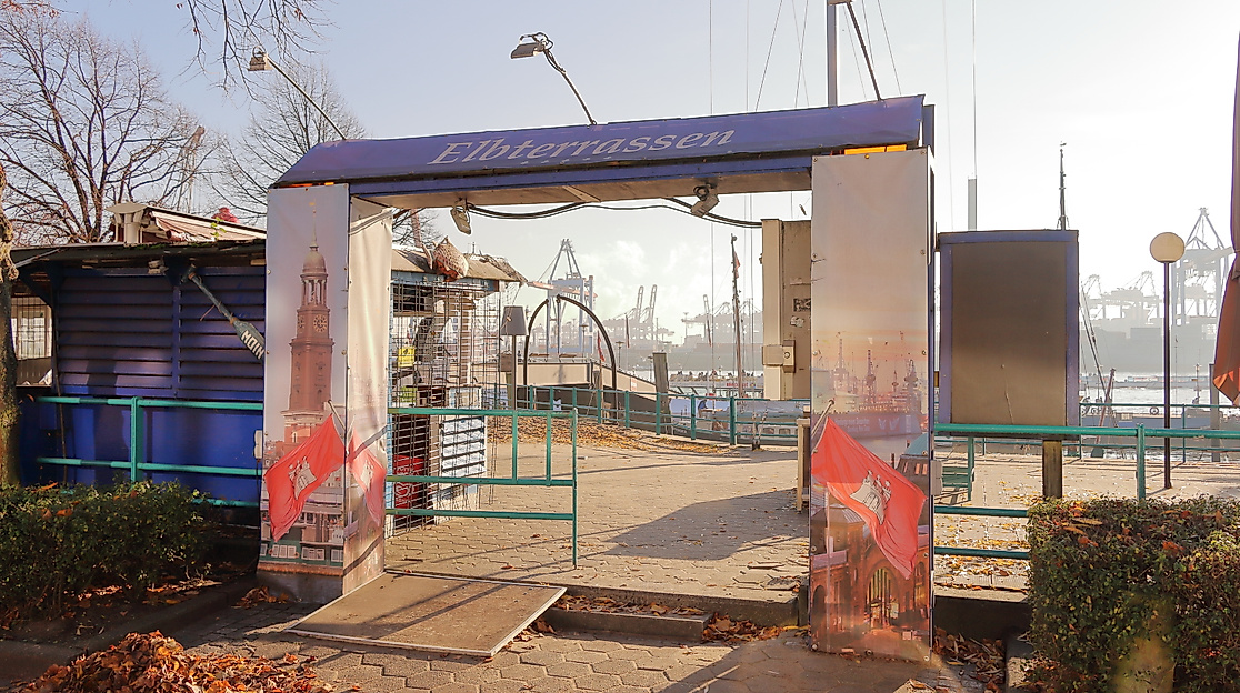 cafe-elbterrassen_c-2018-hamburg-tourismus-gmbh-johanna-nickel_02