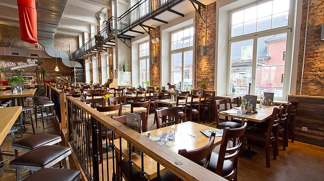 q21_innenausstattung4_c-2020_hofbraeu-wirtshaus