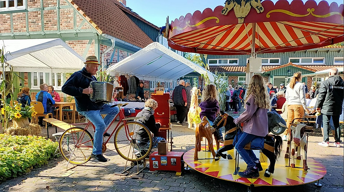 Das legendäre emissionsfreie Kinderkarrusell ist wieder da!