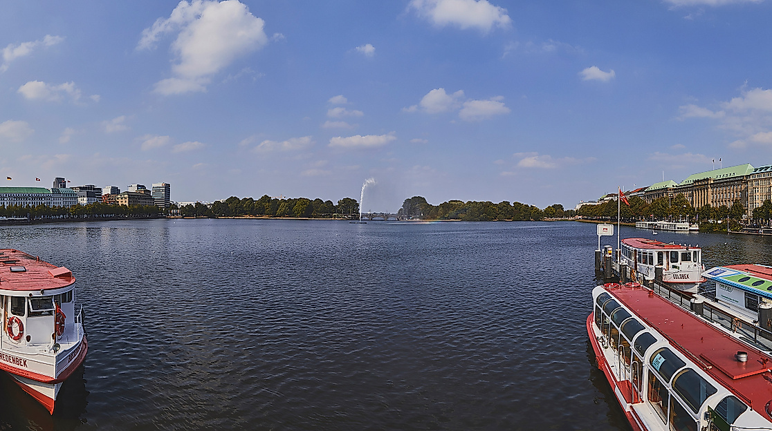 Schiff- und Buscharter Gruppenreise Hamburg