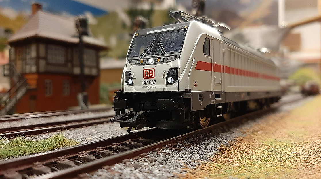 Modelleisenbahn- und –autobörse