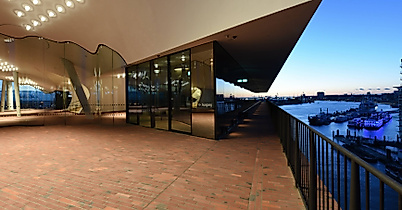 Elbphilharmonie Plaza