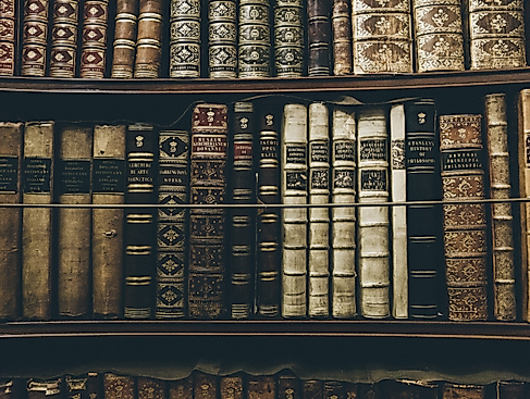 stocksnap-books-2606859