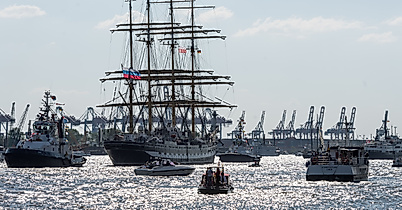 Große Auslaufparade