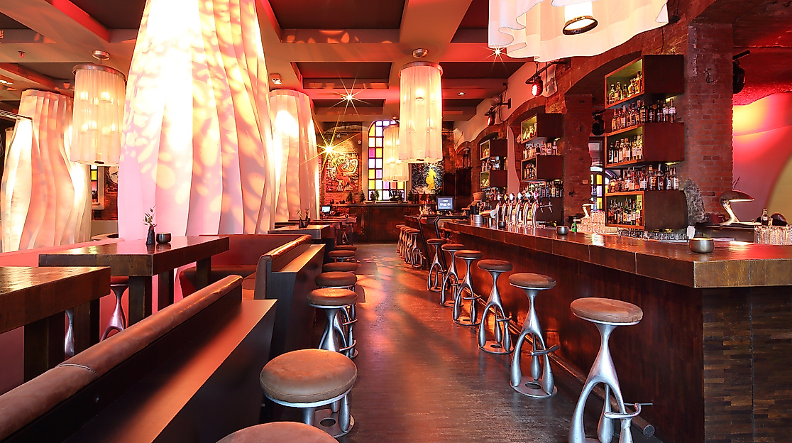 east_hotel_hamburg_yakshis_bar-c-east-hotel-und-restaurant-gmbh