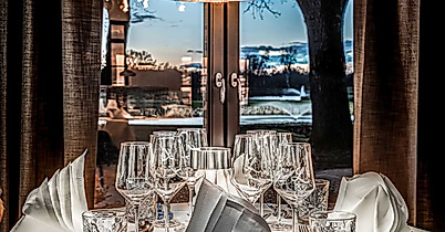 restaurant-lemsahler_restaurant_blick-nach-draussen_c-steigenberger-hotel-treudelberg_1