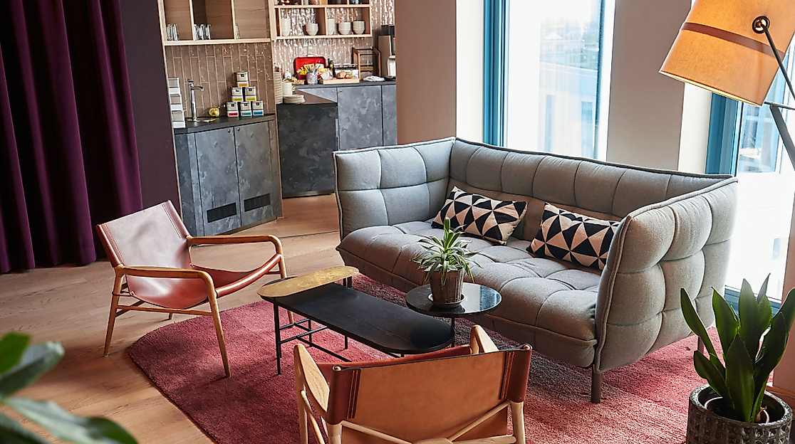 Hotel Scandic Hamburg Emporio Wohnzimmer im 8. Stock