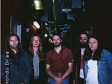 Mondo Drag (us) & Early Moods (us)