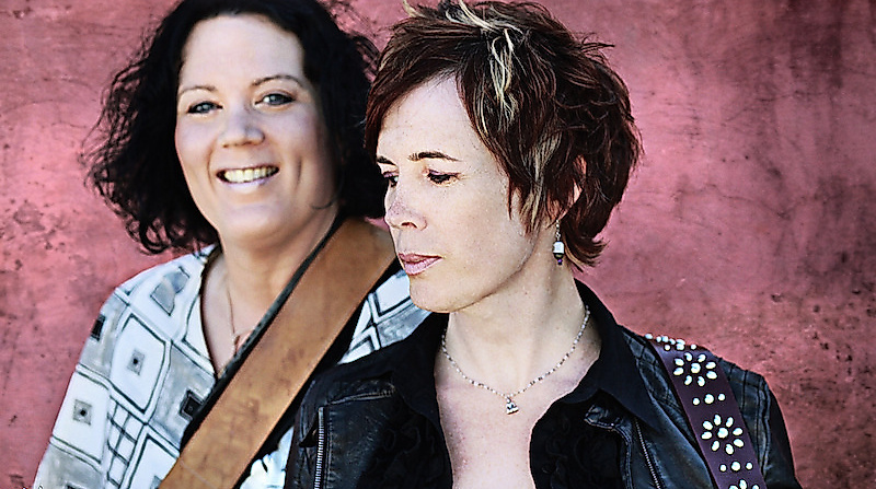 Namoli Brennet und Amy Protscher