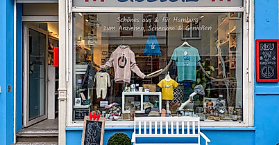 elbstolz-schaufenster-fassade-frontal