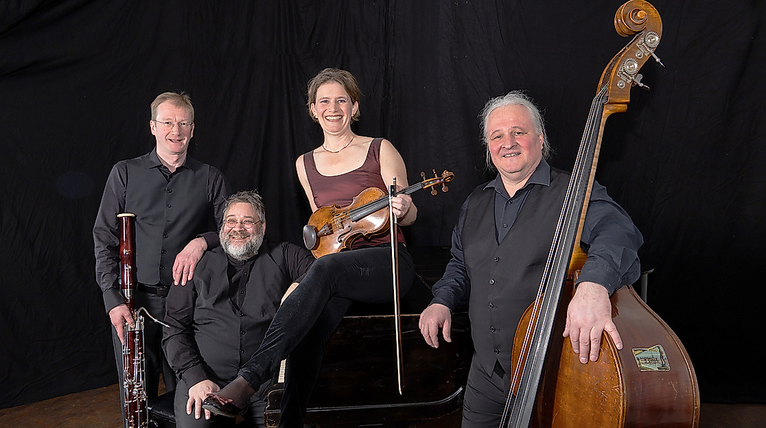 25-12-29 Wagners Salonquartett Andreas Beer