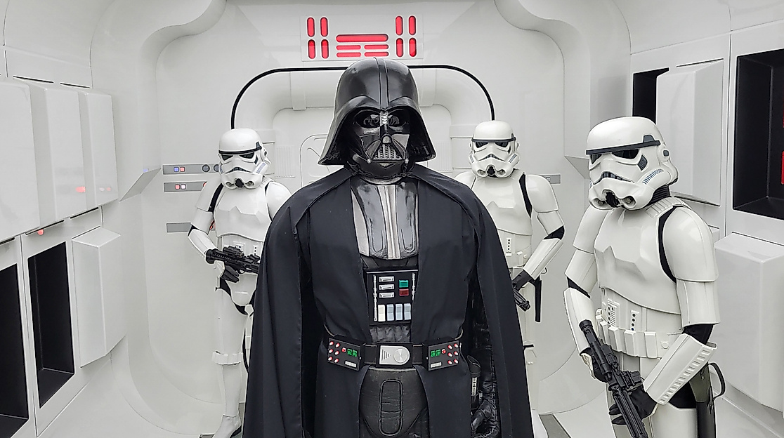 Präsentation der Fan-Ausstellung „OUTPOST ONE"