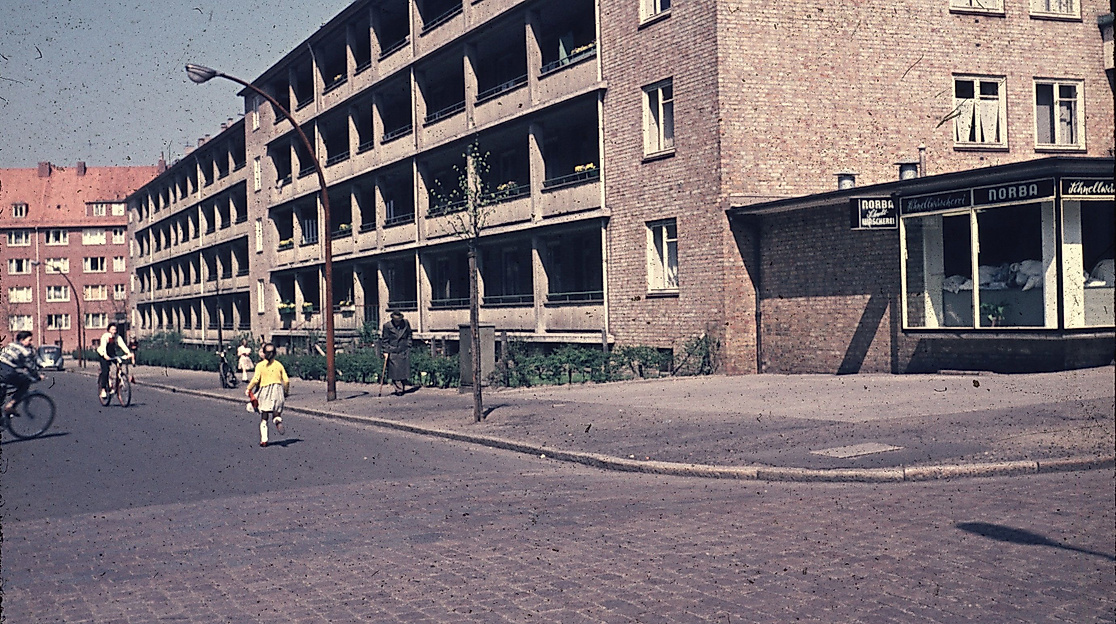 Das Laubenganghaus im Grögersweg (1959)
