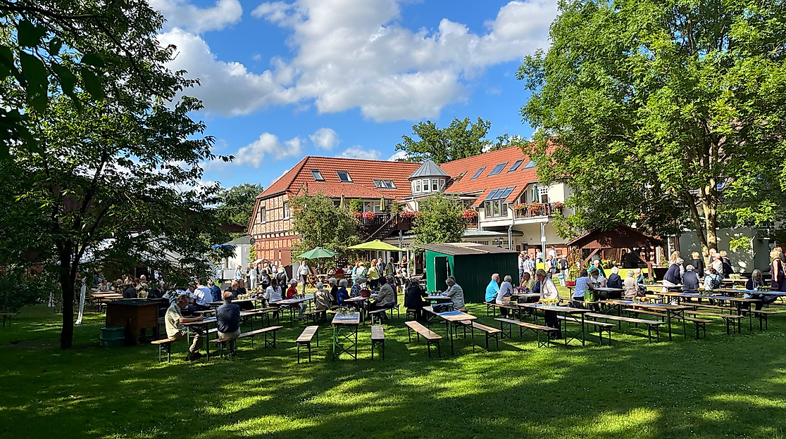 Der Konzertgarten auf Schloms Hof