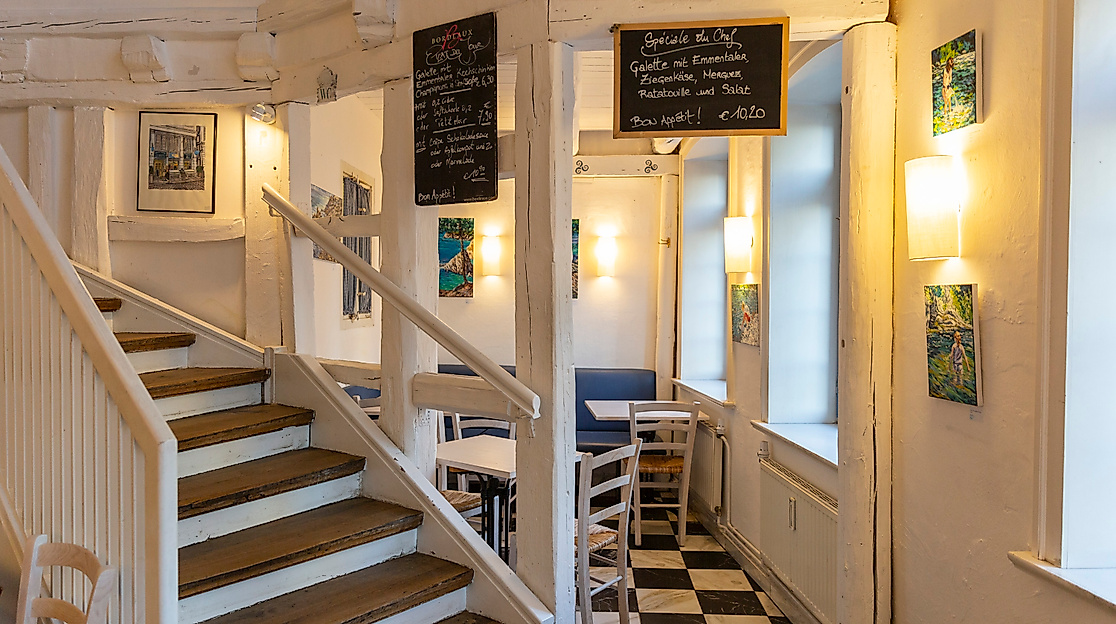 lee_maas_timo_sommer_altstadt_neustadt_ti_breizh_haus_der_bretange_3000px_argb_405