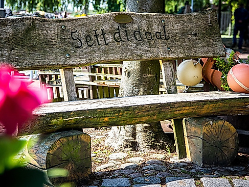 Wi snackt platt bi Kaffee un Koken in der Stadtbücherei