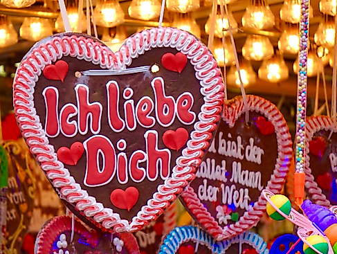 Lebkuchenherzen am Zuckerwagen