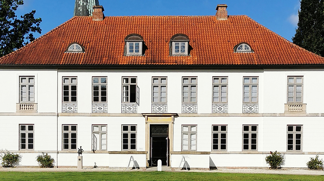 Feierabendführung zu historischen Beständen der Eutiner Schulbibliothek