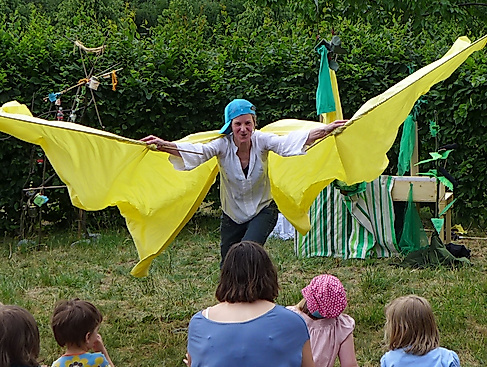kindertheater-oh-du-schoener-schmetterling-mimekry