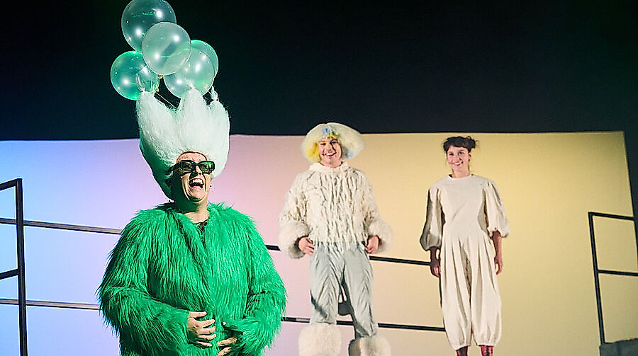 Der Zauberer von Oz
                                - von Ayla Yeginer, nach Lyman Frank Baum