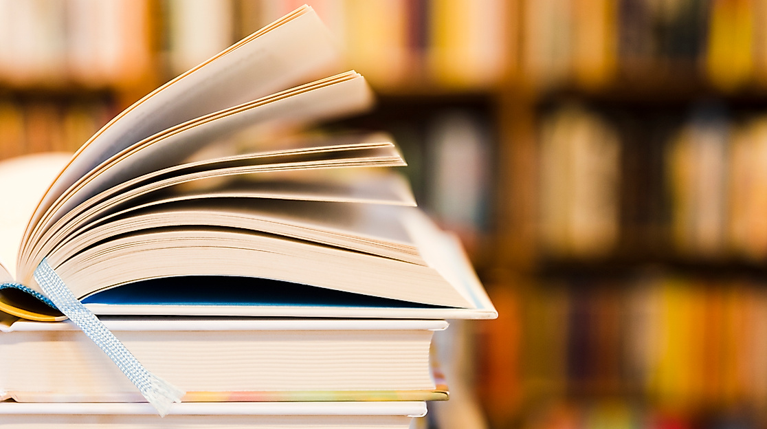 geoffnetes-buch-der-bibliothek