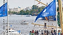 Begleitfahrt der großen Einlaufparade