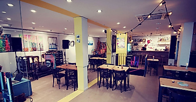 Kulturbar The Village