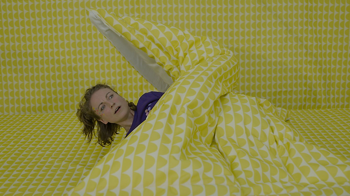 Bonbon_mit-ohne-rosa_(c)-Arturo-Sayan03-1