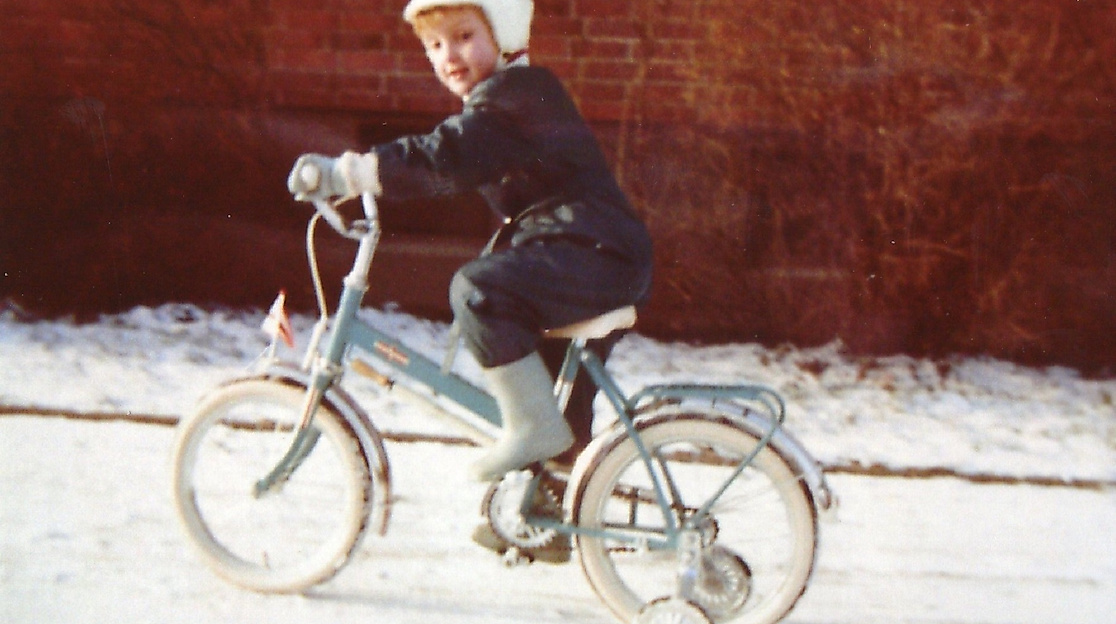 Treten, Rollen, Gleiten – Wie wir uns früher in Kindheit und Jugend fortbewegt haben