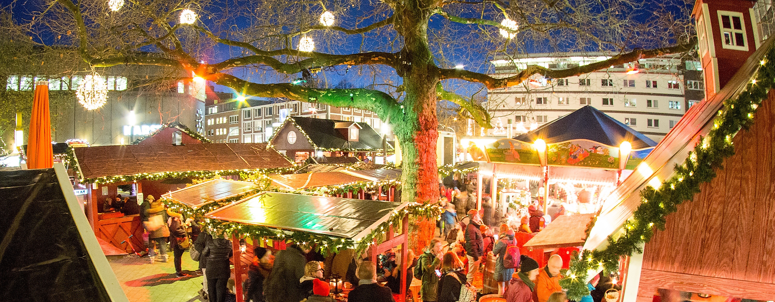 weihnachtsmarkt-osterstrasse_c-manfred-pakusius