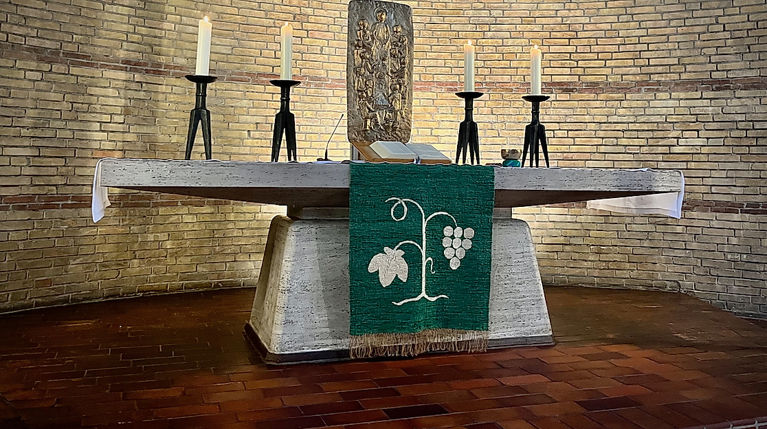 Gottesdienst in der Paul-Gerhardt-Kirche mit Abendmahl