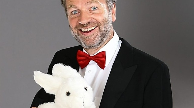 Familiensilvesterparty mit Zauberer