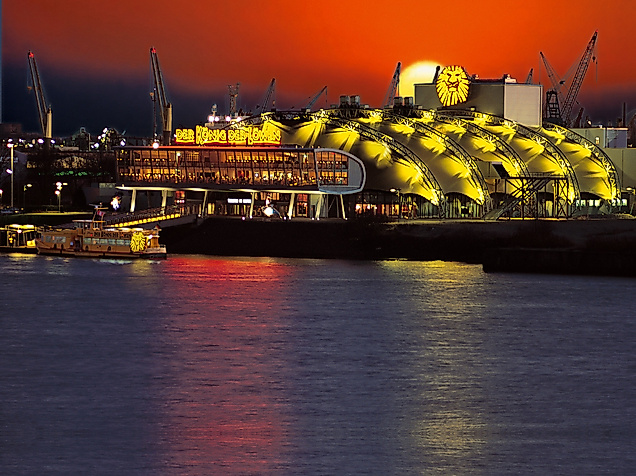 Stage Theater im Hafen
