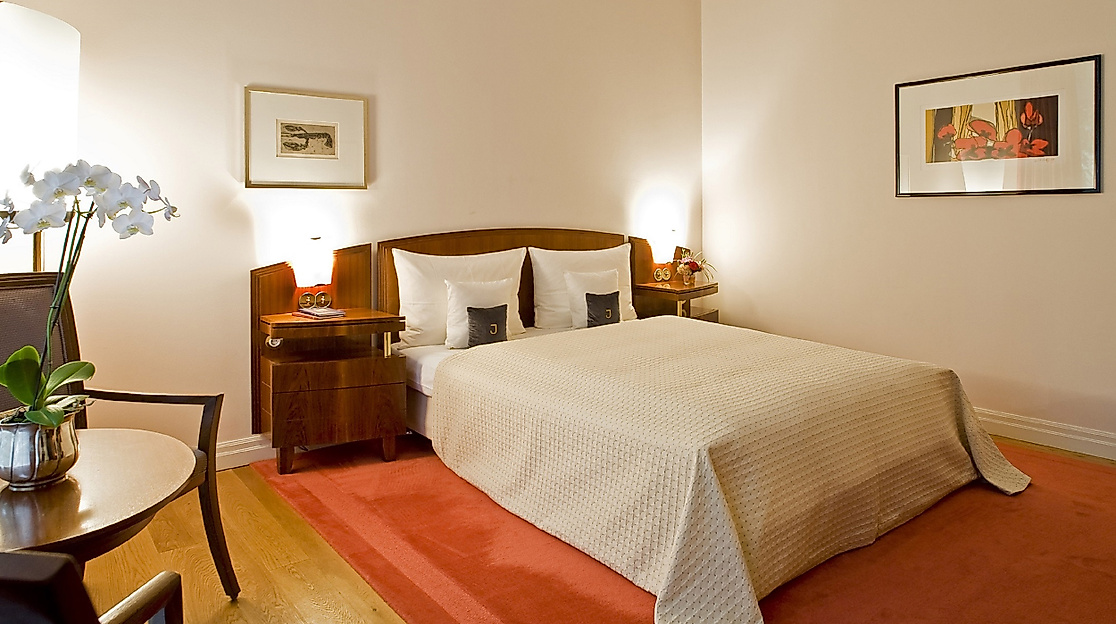 Hotel Louis C. Jacob Hamburg: Doppelzimmer Deluxe Queen
