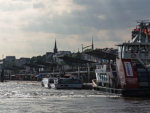 St. Pauli Landungsbrücken