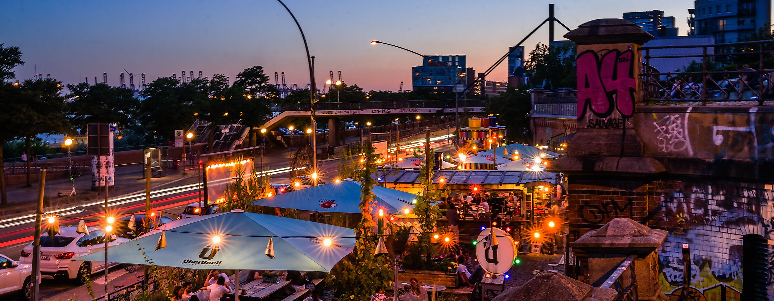 ÜberWintern Weihnachtsmarkt am Überquell