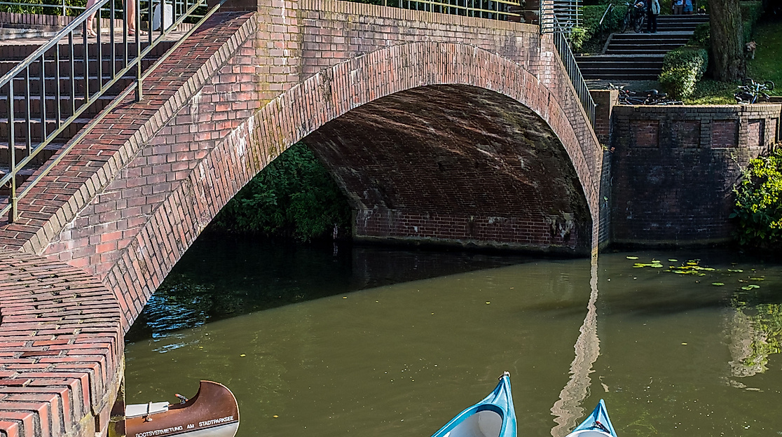 stadtpark_kanu_c-hamburg-tourismus-gmbh_03_1