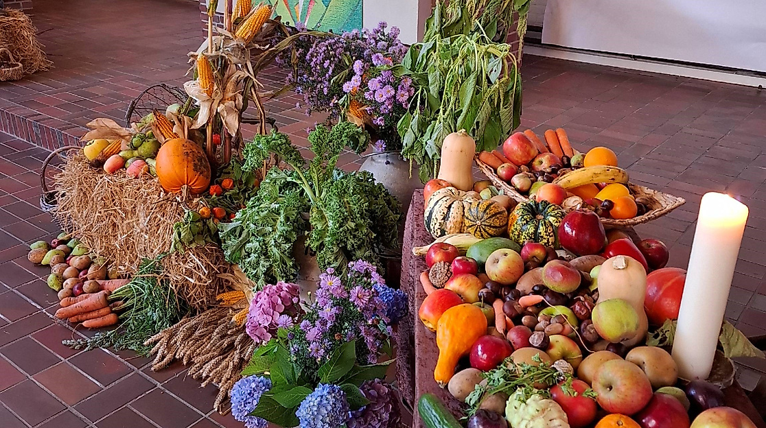 Familiengottesdienst zum Erntedankfest, anschließend Herbstfest