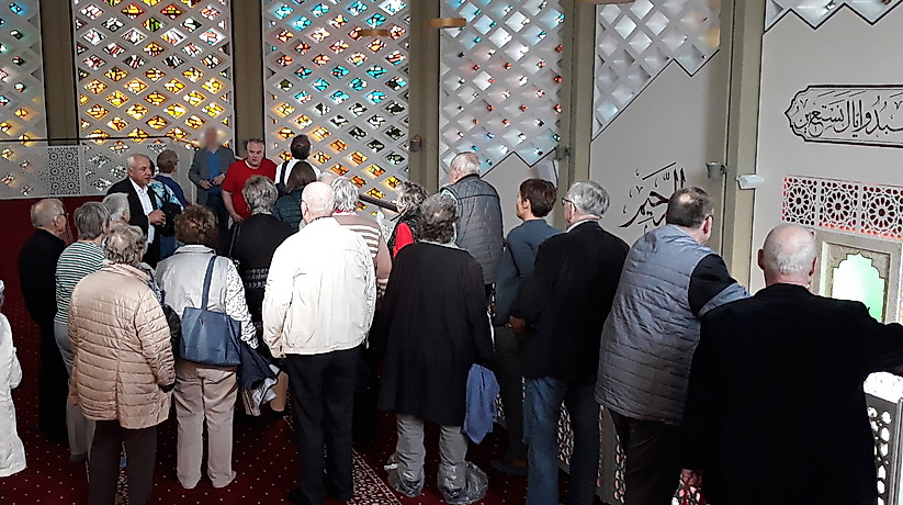 Besuch der Al-Nour-Moschee