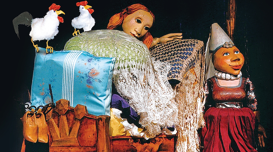Die Prinzessin auf der Erbse / KOBALT Figurentheater Lübeck