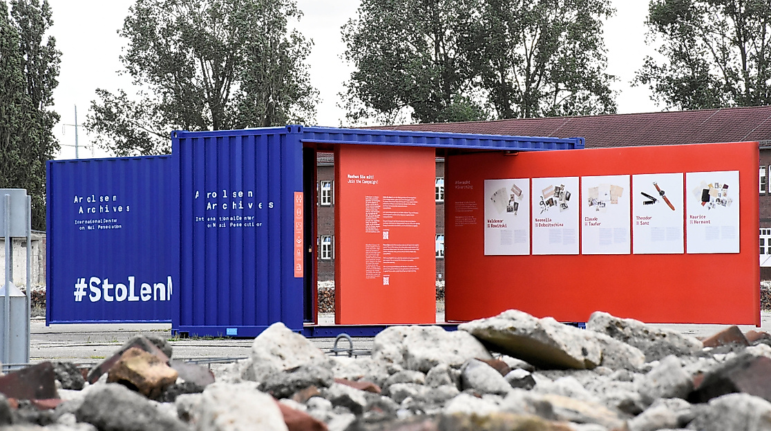 Der Ausstellungscontainer in der KZ-Gedenkstätte Neuengamme