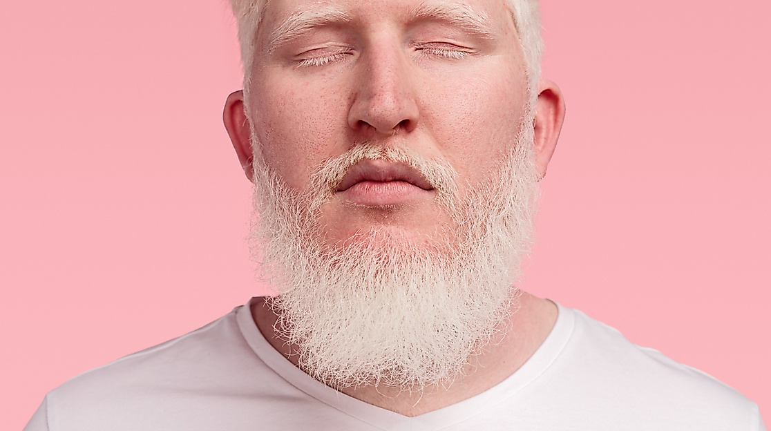 Mann in Meditation