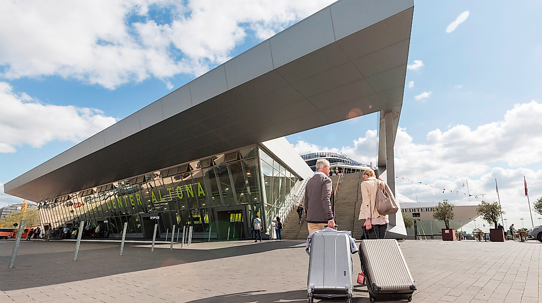 Cruise Center Altona