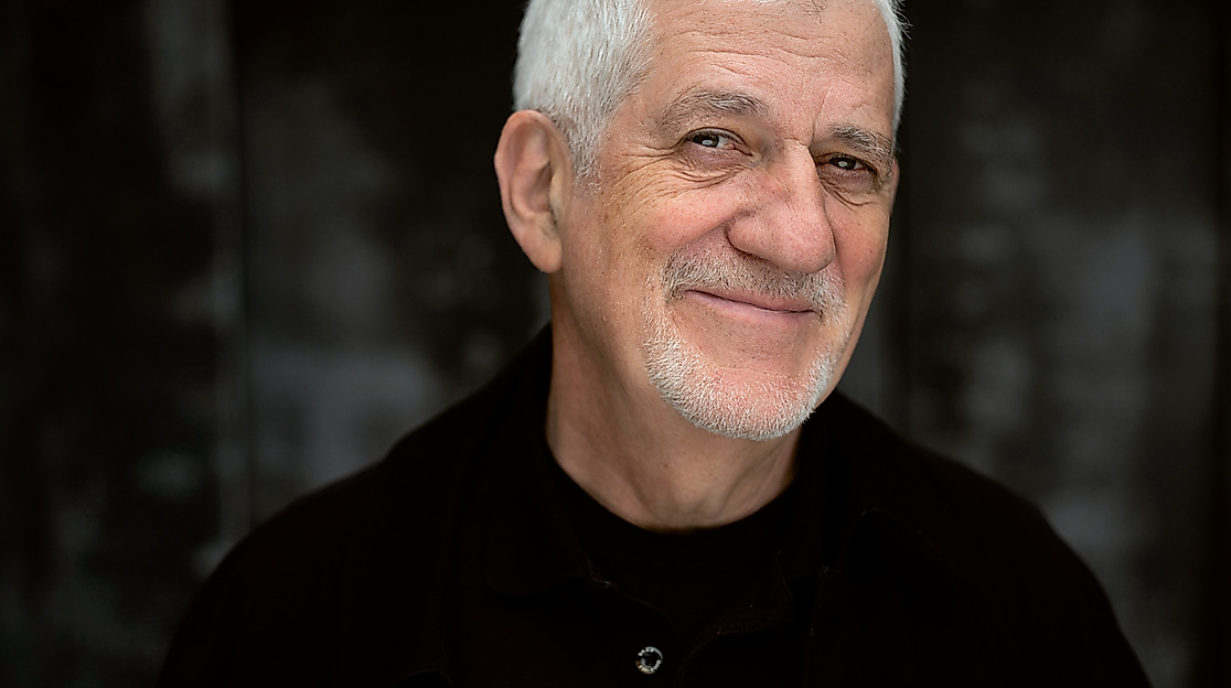 Ilja Richter liest in der St. Bartholomäus-Kirche