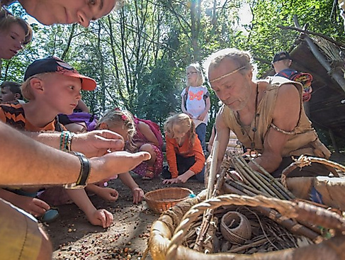 Kinder-Uni: Zurück in die Steinzeit