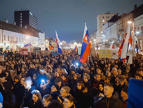 Demonstration der Opposition in Košice, Slowakei, im Nov. 2025